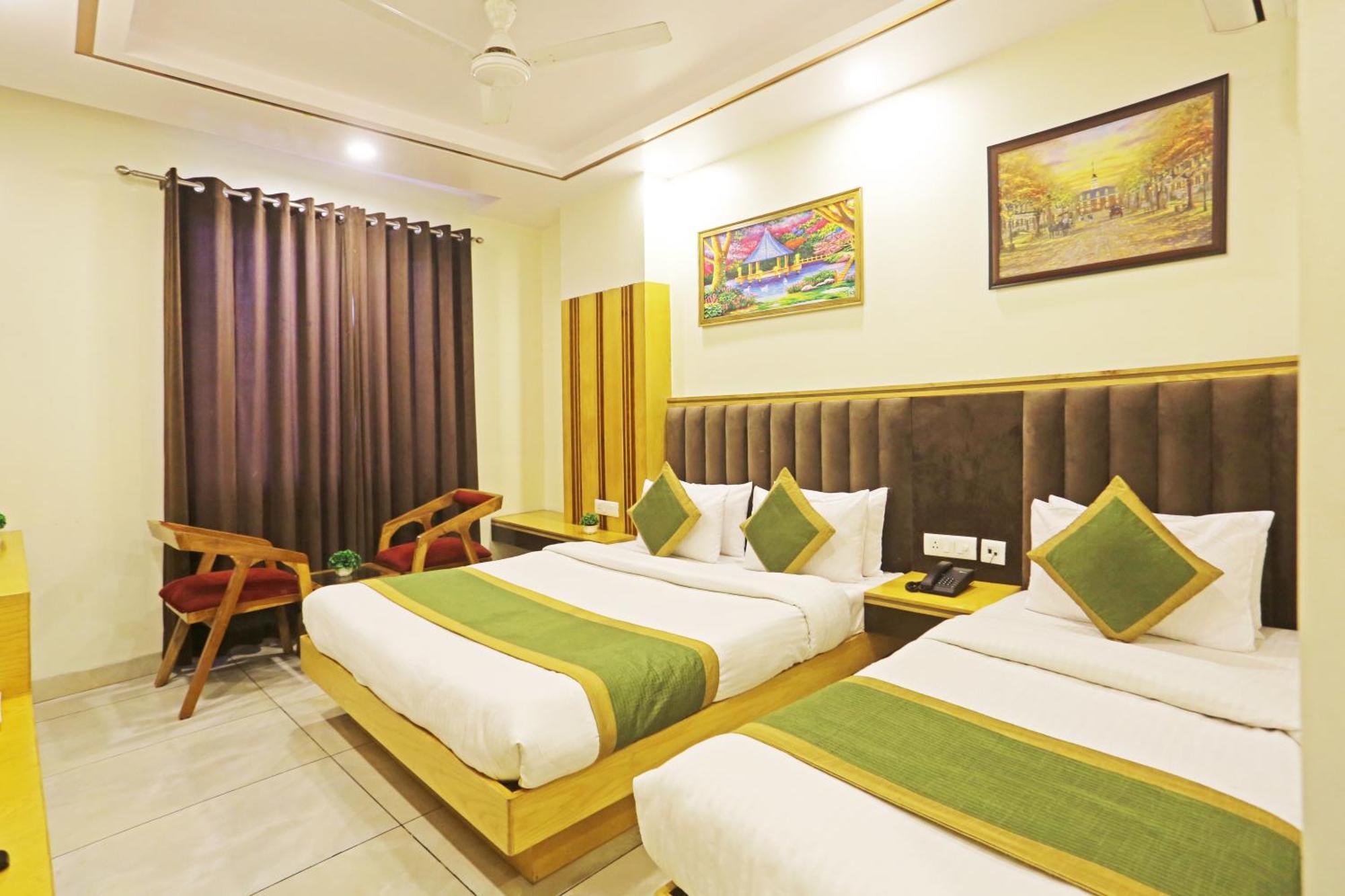 Hotel Aman Imperial Just A Minute Away From New Delhi Railway Station And Connaught Place Exterior foto